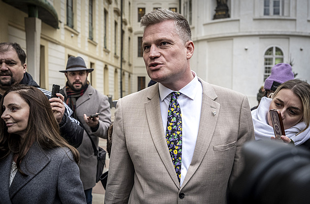 Na vině je rozšiřování NATO. Útoky nejsou vyloženě genocidní, řekl Turek v Kyjevě