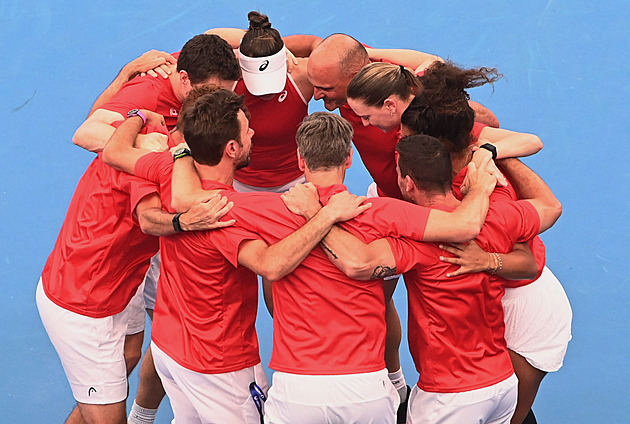 Švýcarští tenisté porazili Belgii a jsou prvními finalisty United Cupu