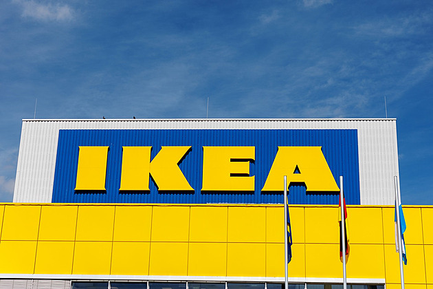 IKEA bojuje s Amazonem a Temu, změny na trhu způsobují řetězci vrásky