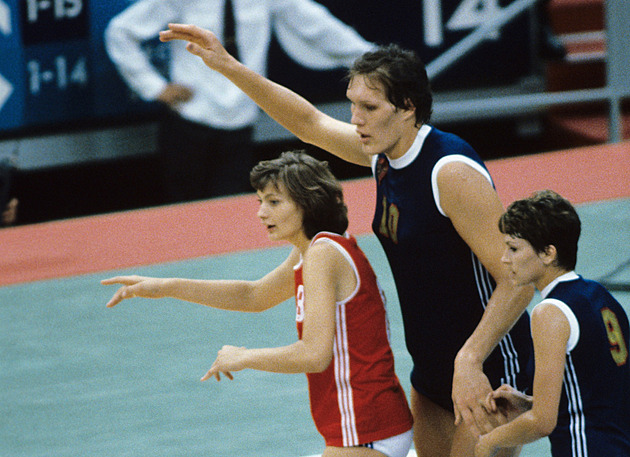 Odešla velikánka Semjonovová. Sovětky táhla za zlatem, soupeřky byly bezradné