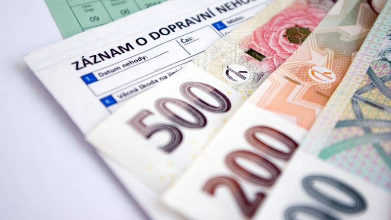 Změny u povinného ručení: Řidičům hrozí letos tvrdší sankce, navíc opět nepříjemně podraží