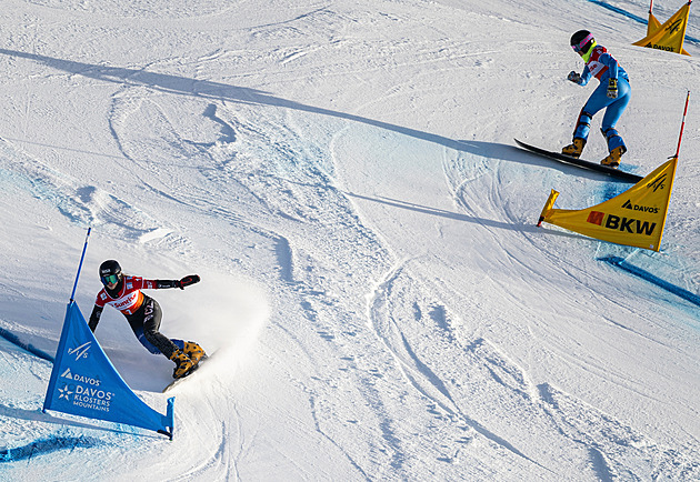 Snowboardistka Maděrová o medaili v Bad Gasteinu nebojovala, spadla ve čtvrtfinále
