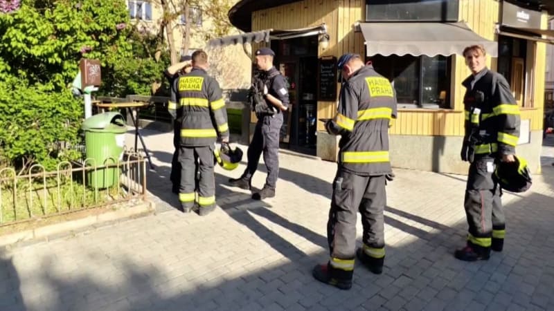 Útok kyselinou na pražský bar: Hrozný smrad. Jak výkaly nebo ponožky, rozčilují se sousedé